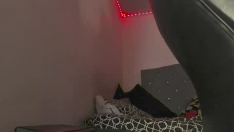 Snapshot of jhoanatrans22 chatting on October 2025 02:23:02 PM jhoanatrans22 online show from October 2025 02:23:02 PM