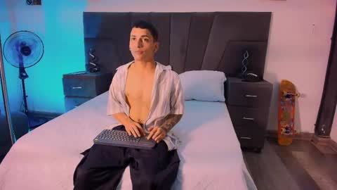Snapshot of jhoanleandro chatting on February 2025 03:55:02 AM jhoanleandro online show from February 2025 03:55:02 AM