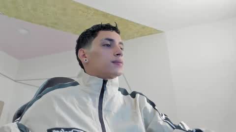 Snapshot of jhoanleandro chatting on September 2025 05:41:01 AM jhoanleandro online show from September 2025 05:41:01 AM