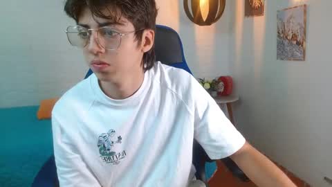 Jhoel online show from November 2025 12:49:01 PM