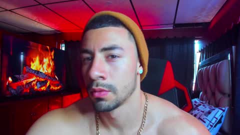 Jhojan Strong  online show from January 2025 09:51:02 PM