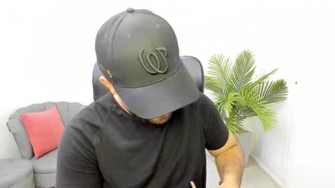 John Bear.... online show from February 2025 11:11:02 AM