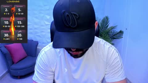 John Bear.... online show from February 2025 11:20:01 AM