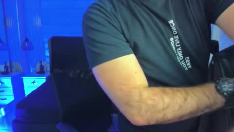 John Bear.... online show from January 2026 11:26:01 AM