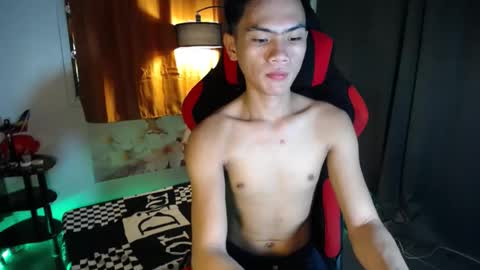 Snapshot of jhon_cummer chatting on May 2026 03:04:02 AM jhon_cummer online show from May 2026 03:04:02 AM