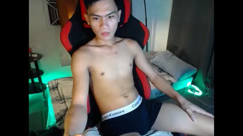 Snapshot of jhon_cummer chatting on May 2026 10:10:02 AM jhon_cummer online show from May 2026 10:10:02 AM