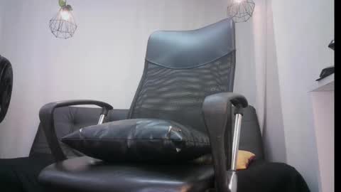 jhon_malo online show from February 2025 07:29:02 AM