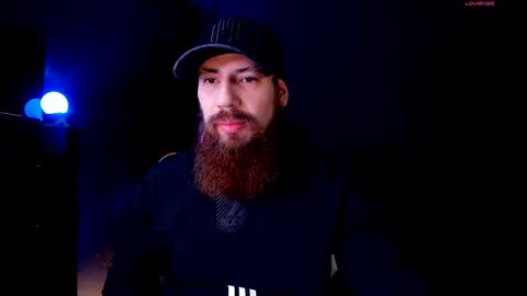 jhon_psyco online show from October 2025 10:57:02 AM