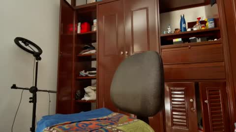 Jhon wich2 online show from July 2026 06:43:02 PM
