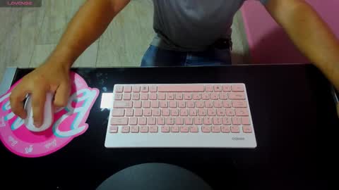 Snapshot of jhonatan_morales_s chatting on March 2026 09:11:01 PM jhonatan_morales_s online show from March 2026 09:11:01 PM