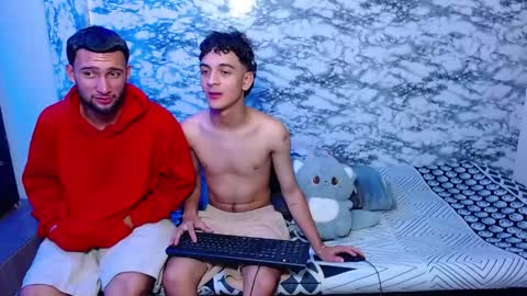 jhonay__cute online show from April 2026 06:47:02 AM