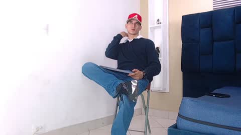 Snapshot of jhonn_rhyss chatting on January 2025 02:17:01 AM Jhon online show from January 2025 02:17:01 AM