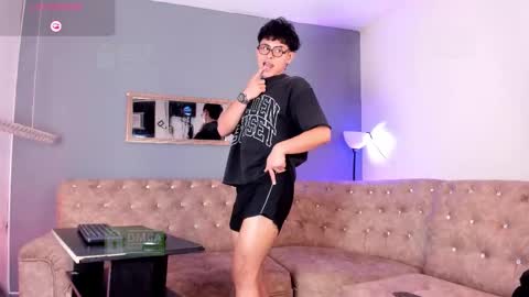 JHONNATHAN online show from March 2026 09:03:02 PM