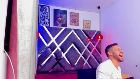 Snapshot of jhonny_flames7 chatting on March 2025 10:56:02 AM jhonny online show from March 2025 10:56:02 AM