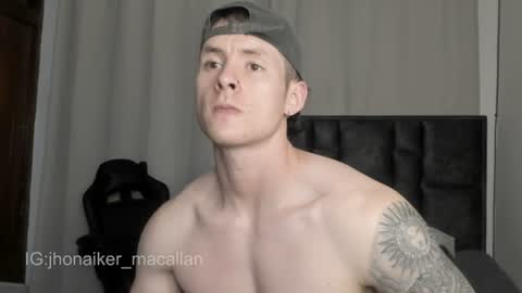 Snapshot of jhonny_macallan chatting on June 2026 03:48:01 AM Jhonaiker online show from June 2026 03:48:01 AM