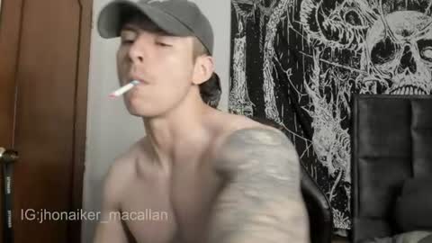 Snapshot of jhonny_macallan chatting on July 2026 03:12:02 AM Jhonaiker online show from July 2026 03:12:02 AM