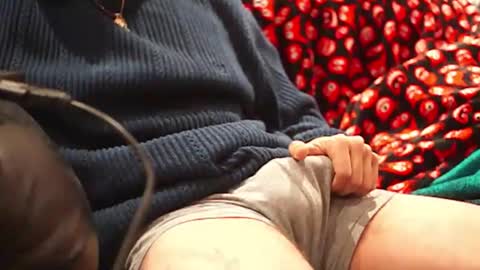 jhonnygoldendick online show from February 2026 06:33:02 AM