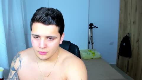 Jhonstark online show from February 2025 08:13:02 PM