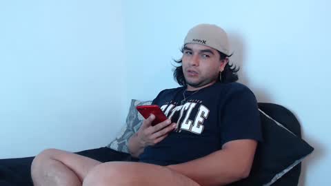 Snapshot of jhony_dick_ chatting on January 2025 05:13:01 AM Jhony online show from January 2025 05:13:01 AM