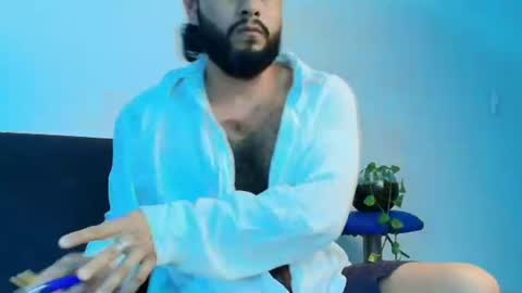 Jhony online show from June 2026 04:00:02 AM