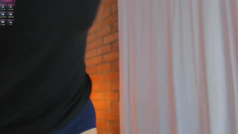 Jhosua Hunt online show from February 2026 01:04:01 AM