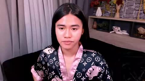 jhuliana_and_charles_room online show from March 2026 06:56:01 PM