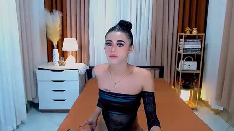 julie online show from January 2025 02:03:02 AM