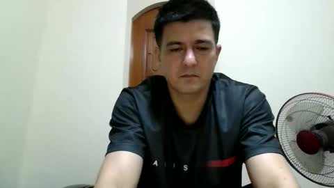 jhwozy online show from November 2025 03:23:01 PM