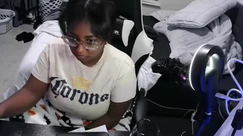 goldenbaby online show from October 2025 02:10:01 AM