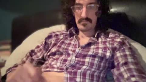 Snapshot of jiggz1986 chatting on May 2026 10:37:02 PM Jigz1986 online show from May 2026 10:37:02 PM