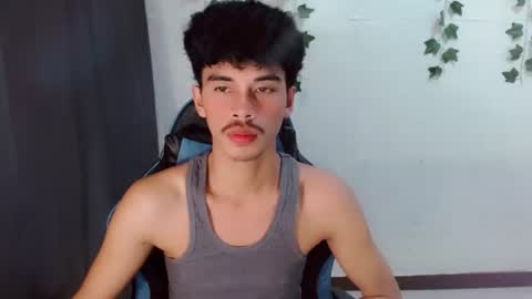 Snapshot of jim_cumxx chatting on September 2025 10:28:01 AM JIMBOY online show from September 2025 10:28:01 AM