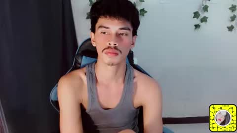 Snapshot of jim_cumxx chatting on October 2025 09:52:01 AM JIMBOY online show from October 2025 09:52:01 AM