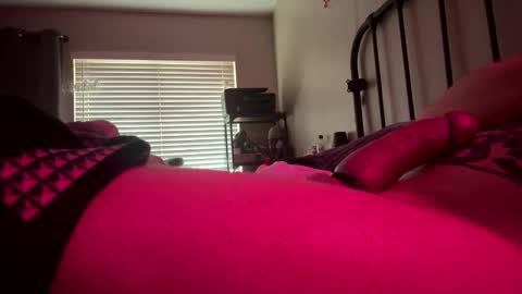 Snapshot of jimboslice4u2 chatting on February 2026 10:36:02 PM jimboslice4u2 online show from February 2026 10:36:02 PM