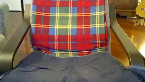 Jimmi online show from January 2025 10:01:01 AM