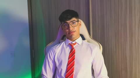 Jimmy Leeh online show from October 2025 03:32:02 AM