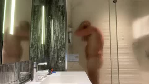 Snapshot of jimmyaaron chatting on January 2025 10:30:02 PM Dad of Three online show from January 2025 10:30:02 PM