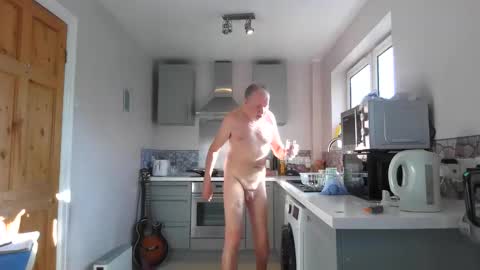 Snapshot of jimmybenido chatting on April 2026 04:57:02 PM Jim Redgewell online show from April 2026 04:57:02 PM