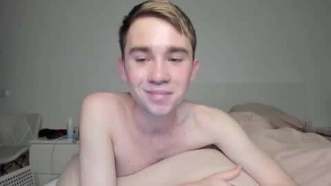 Snapshot of jimyti_bad_boy chatting on January 2025 08:25:02 PM jimyti_bad_boy online show from January 2025 08:25:02 PM