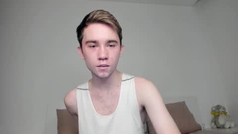 Snapshot of jimyti_bad_boy chatting on February 2025 12:36:02 PM jimyti_bad_boy online show from February 2025 12:36:02 PM
