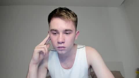 Snapshot of jimyti_bad_boy chatting on March 2025 12:15:02 PM jimyti_bad_boy online show from March 2025 12:15:02 PM