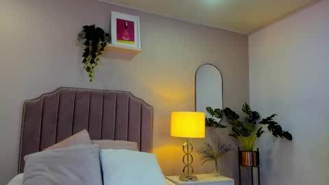 Jinx  online show from March 2025 08:45:02 PM