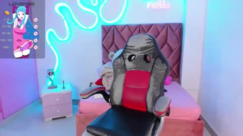 Snapshot of jisoo__ chatting on December 2025 12:43:02 PM kim online show from December 2025 12:43:02 PM