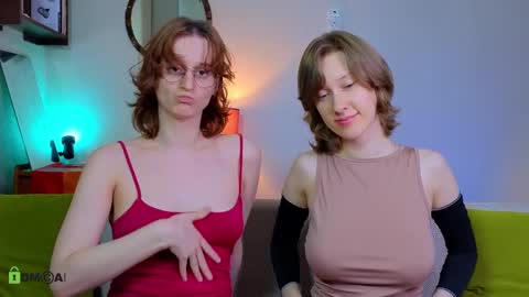 Hey Guys We are Julia ginger  Tina brunette online show from May 2026 07:09:02 PM