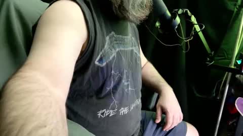 JJ online show from April 2026 11:07:02 PM