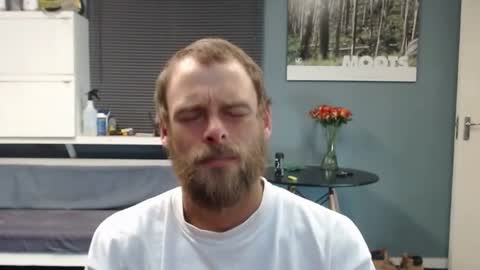 JamesJan van Rebel online show from December 2025 02:41:01 AM