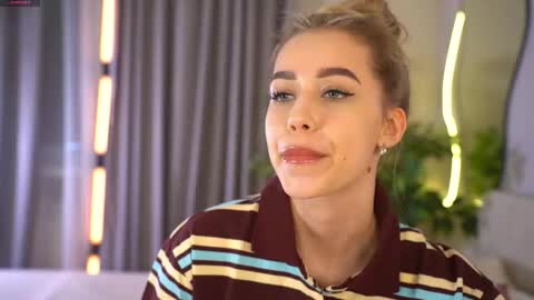 Jenny online show from February 2026 08:13:01 AM