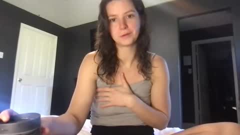 jlynn1997 online show from May 2026 12:57:02 PM