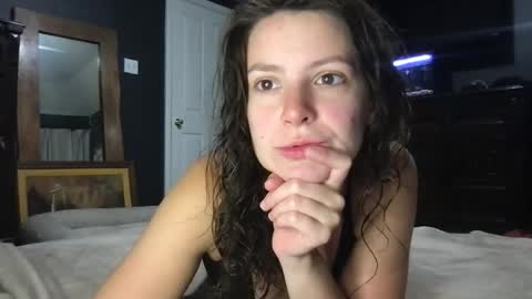 jlynn1997 online show from July 2026 12:40:01 PM