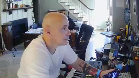 jmo0209 online show from September 2025 07:35:01 PM