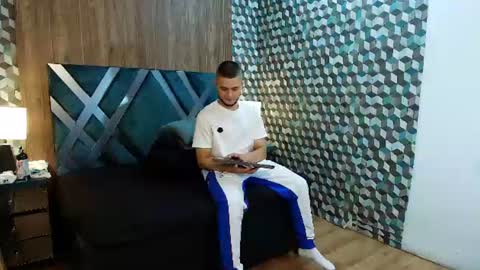 Snapshot of joaho_fernandez chatting on June 2026 10:08:01 PM Joao online show from June 2026 10:08:01 PM